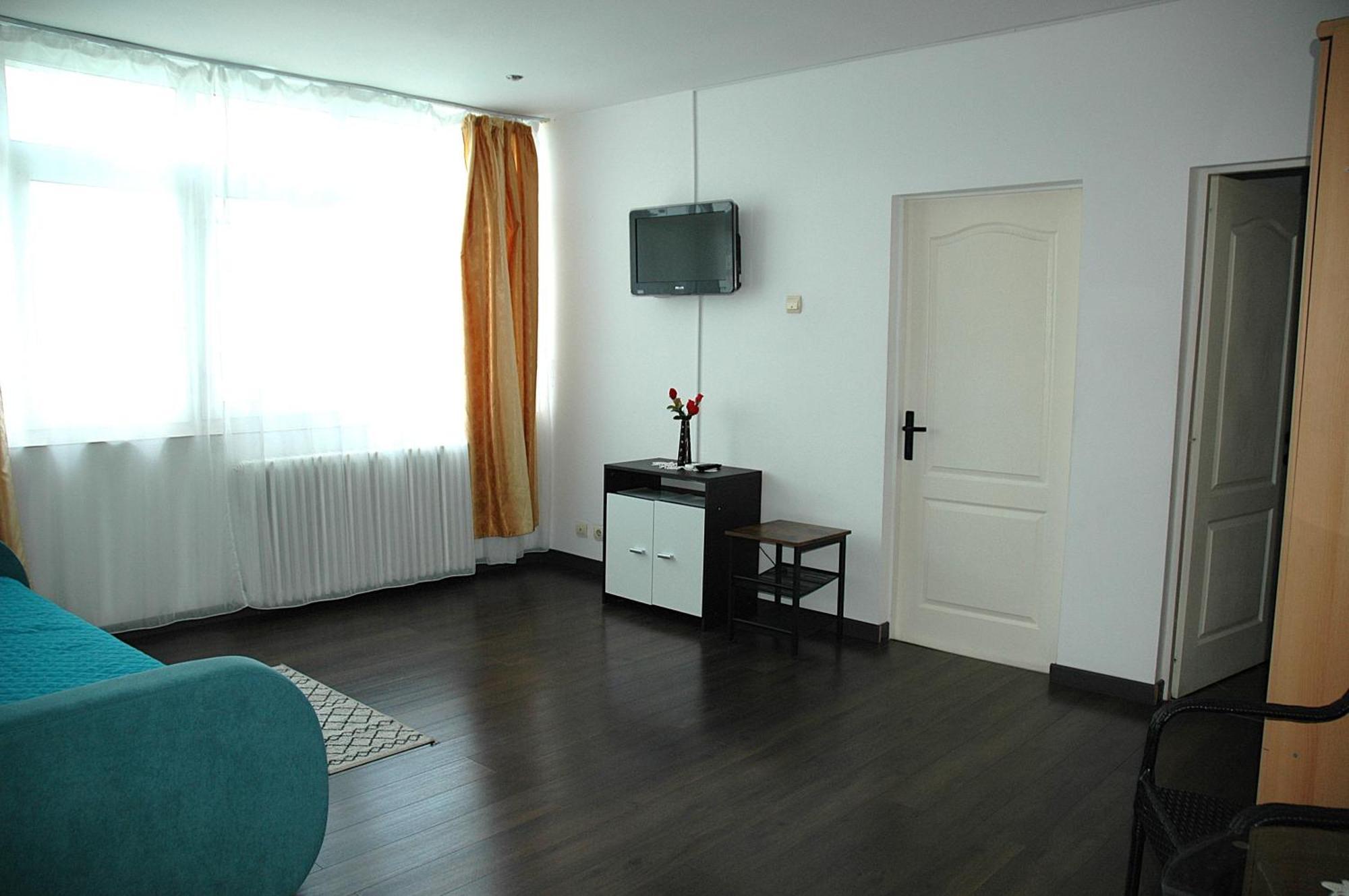Casa Yuppy Du Apartment เอเชลนิทซา ภายนอก รูปภาพ