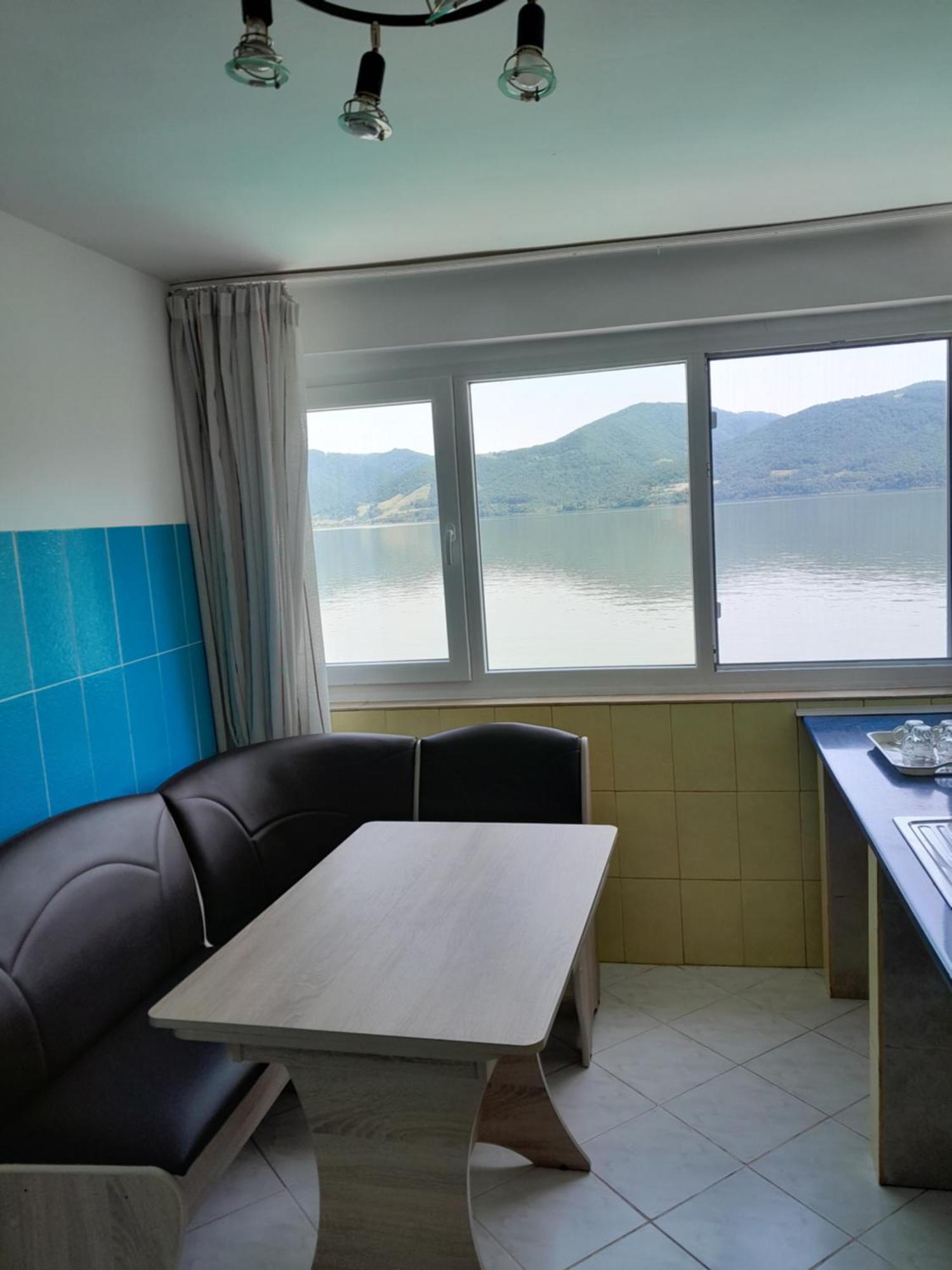 Casa Yuppy Du Apartment เอเชลนิทซา ห้อง รูปภาพ