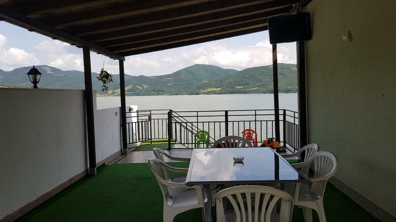 Casa Yuppy Du Apartment เอเชลนิทซา ภายนอก รูปภาพ